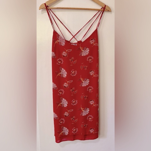 Streetwear Society| Red Floral X-Back Spaghetti Strap Mini Sheath Dress Sz M - Picture 4 of 5